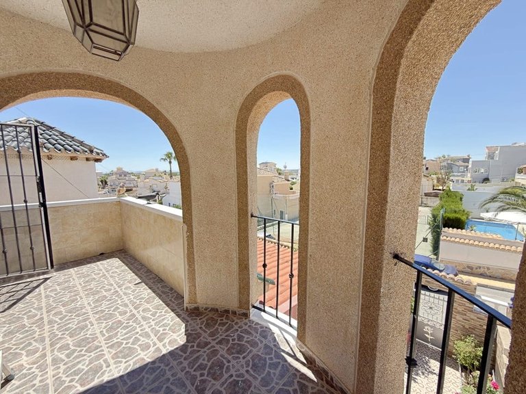 Villa for Sale in El Galan, Alicante 25