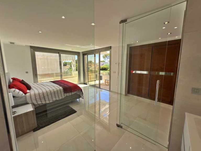 Villa for Sale in Villamartin, Alicante 35