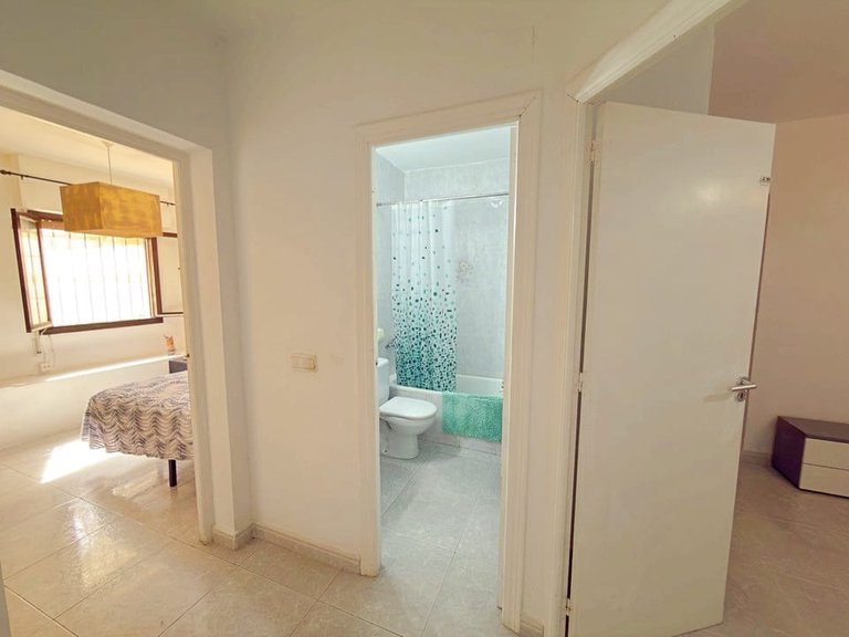 Villa for Sale in Villamartin, Alicante 19