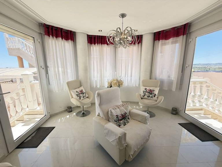 Villa for Sale in Torremendo, Alicante 6