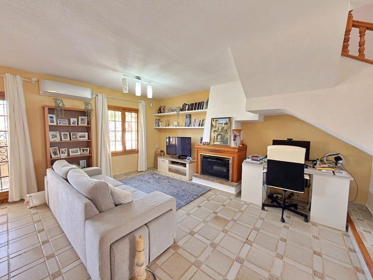 Town House for Sale in Villamartin, Alicante 13