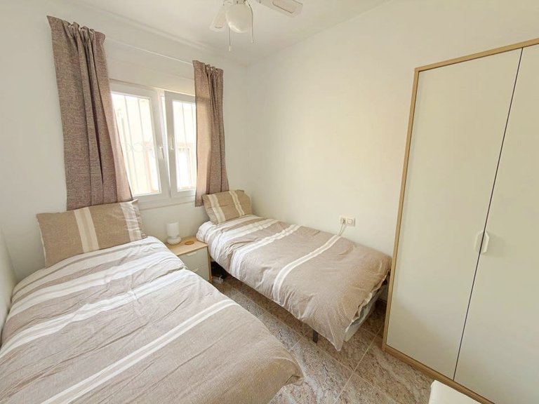 Town House for Sale in Villamartin, Alicante 25