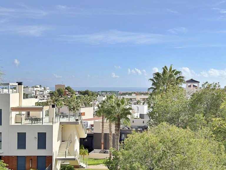 Apartment for Sale in Villamartin, Alicante 13