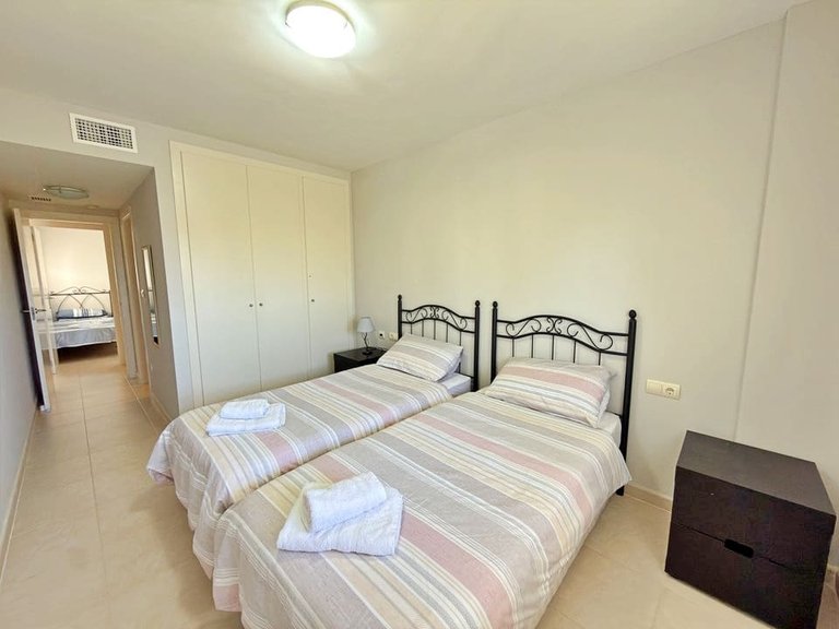 Apartment for Sale in Villamartin, Alicante 18