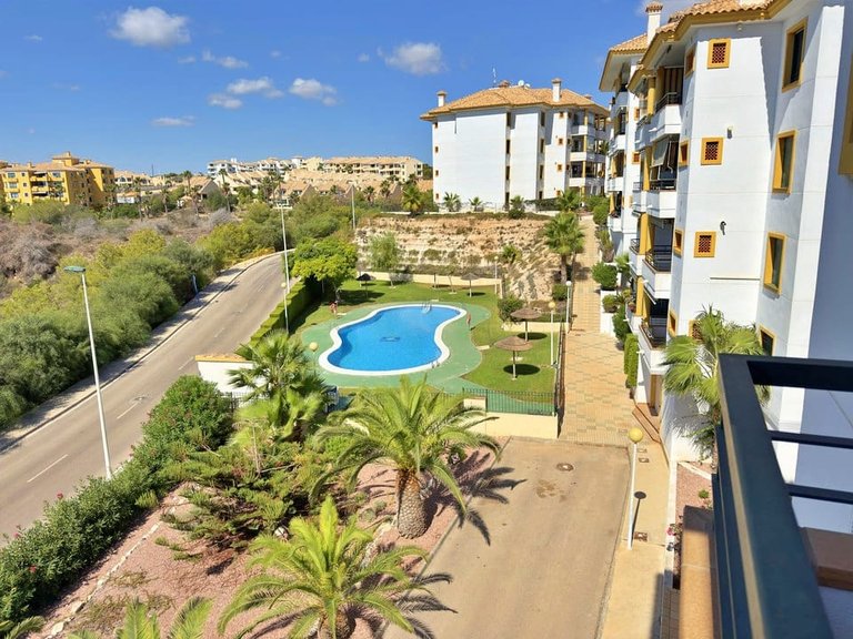 Apartment for Sale in Campoamor Golf, Alicante 4