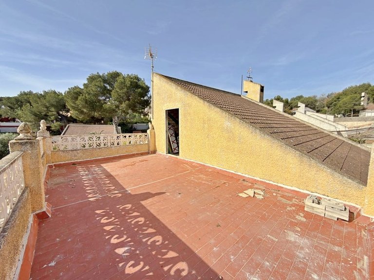 Villa for Sale in San Miguel De Salinas, Alicante 27