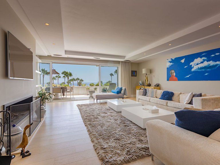 penthouse for sale in Nueva Andalucia, Malaga 109152 3