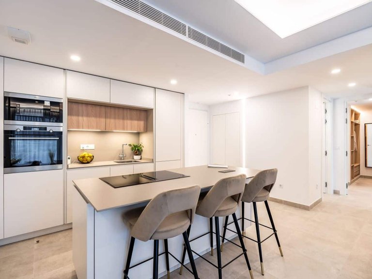 Apartment for sale in Fuengirola, Málaga 231939 3