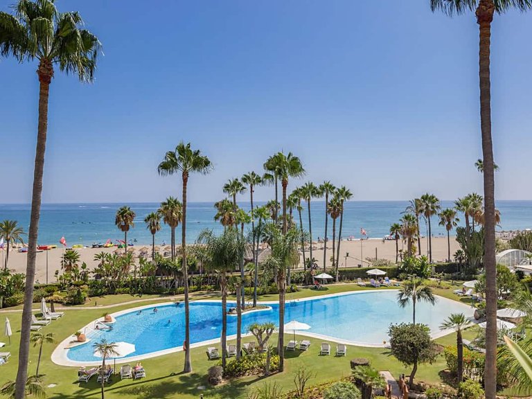 penthouse for sale in Nueva Andalucia, Malaga 109152 5