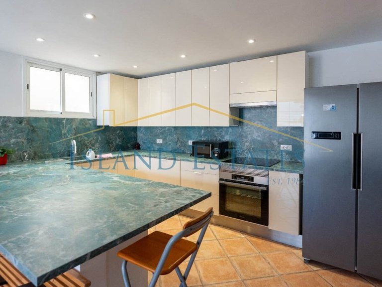 Villa for sale in Golf del Sur, Tenerife 5