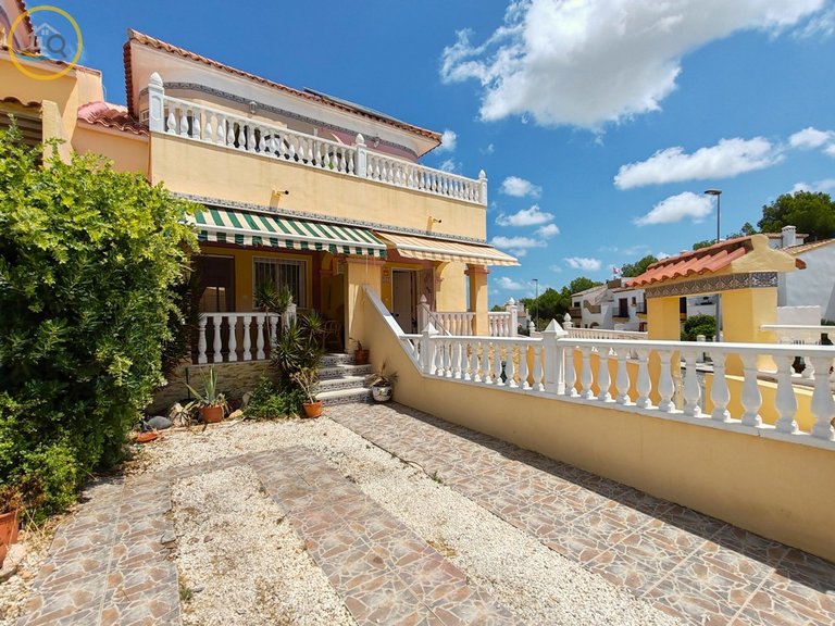 Town House for sale in Pilar de la Horadada, Alicante, Costa Blanca 1