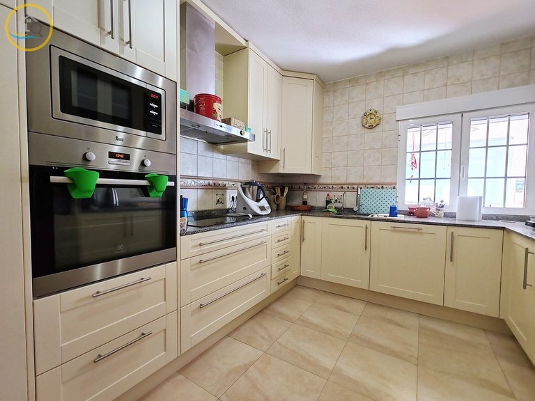 Villa for sale in Pilar de la Horadada, Alicante, Costa Blanca 6