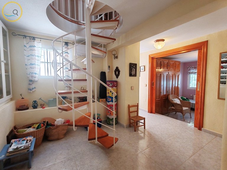 Villa for sale in Pilar de la Horadada, Alicante, Costa Blanca 11