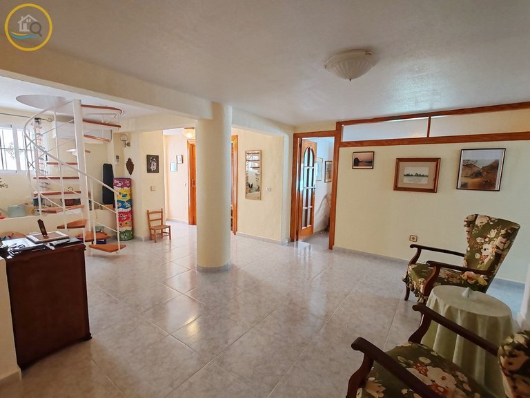 Villa for sale in Pilar de la Horadada, Alicante, Costa Blanca 12