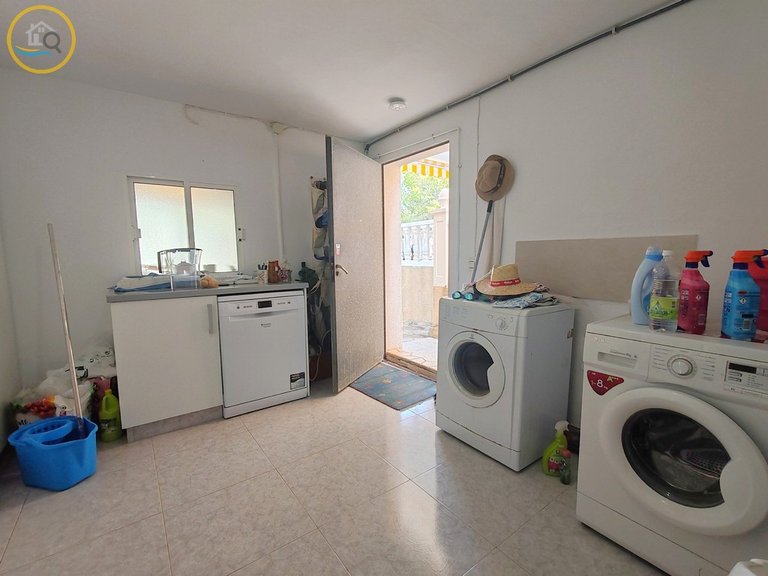 Villa for sale in Pilar de la Horadada, Alicante, Costa Blanca 25