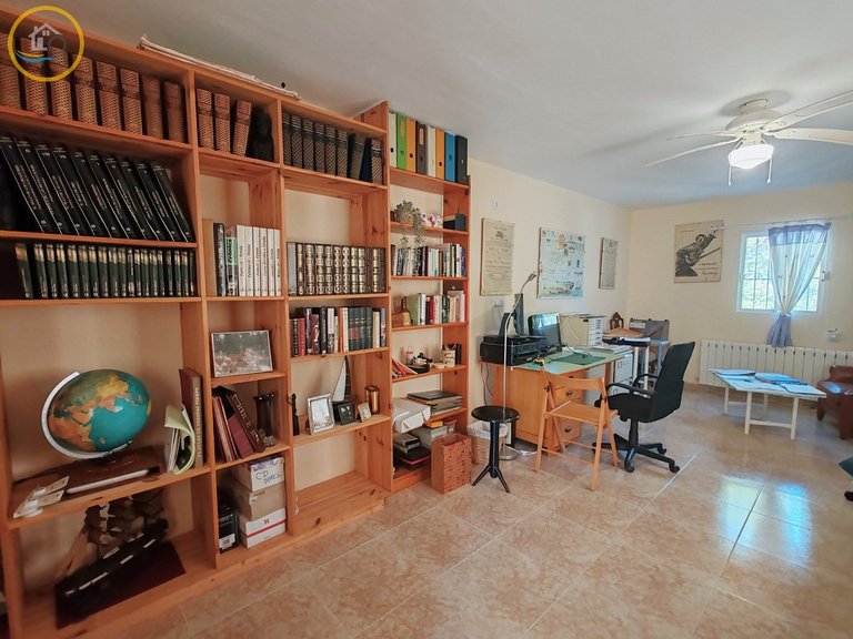 Villa for sale in Pilar de la Horadada, Alicante, Costa Blanca 24