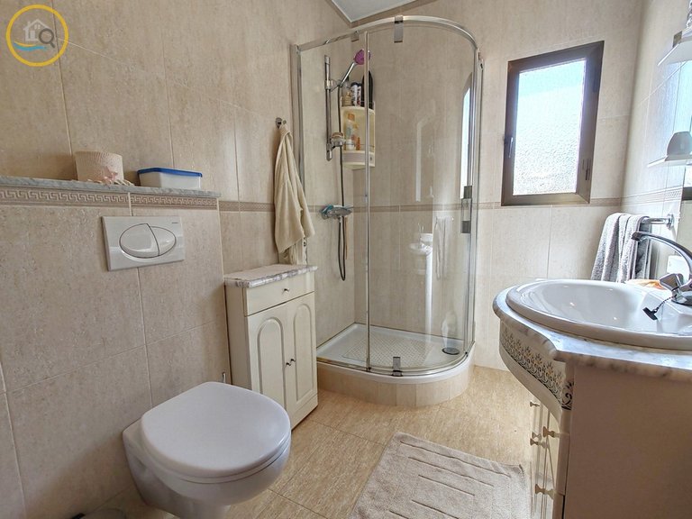 Villa for sale in Pilar de la Horadada, Alicante, Costa Blanca 7