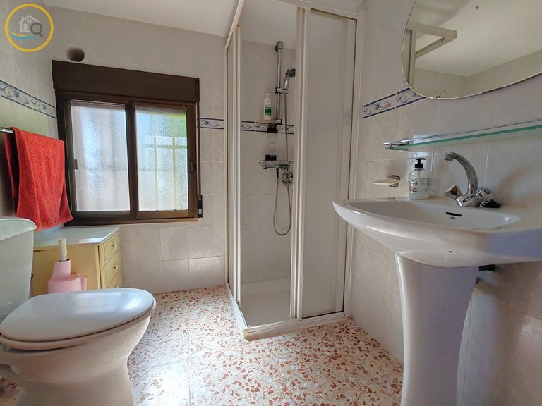 Villa for sale in Pilar de la Horadada, Alicante, Costa Blanca 19