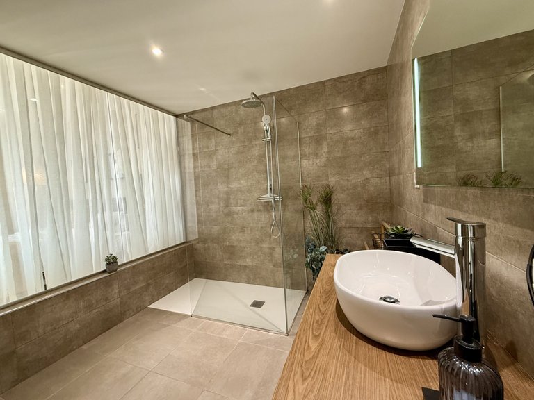 Apartment for sale in Puerto Banus, Málaga 13