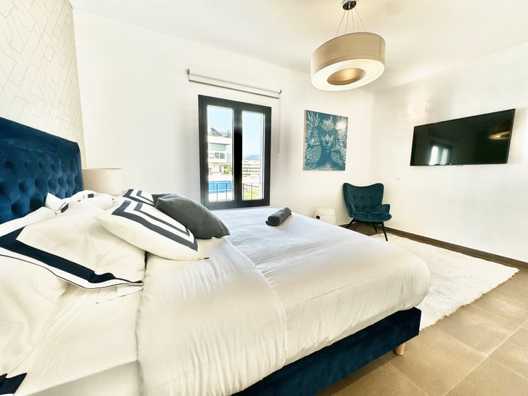 Apartment for sale in Puerto Banus, Málaga 11