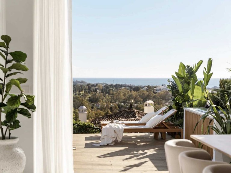 Apartment for sale in Nueva Andalucía, Marbella, Málaga 10