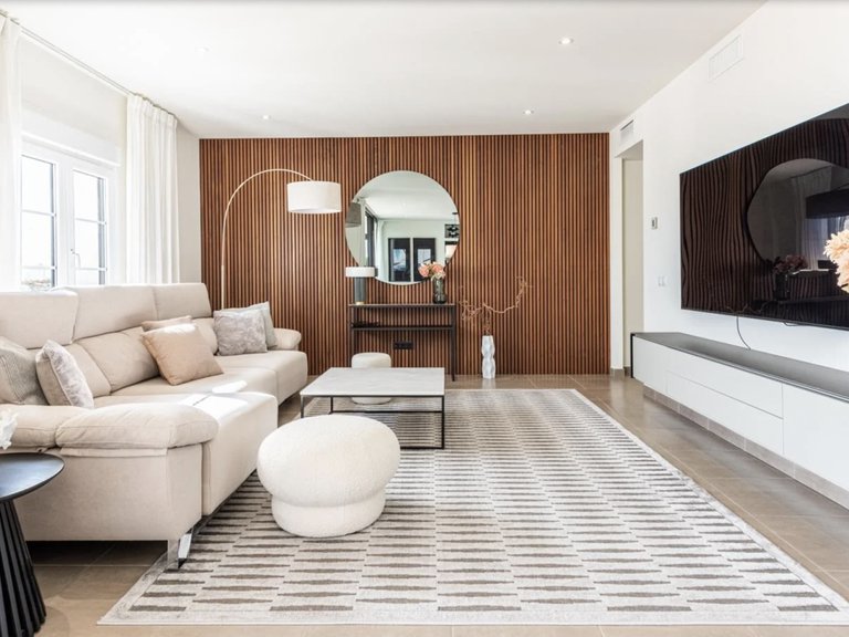 Apartment for sale in Puerto Banus, Málaga 2