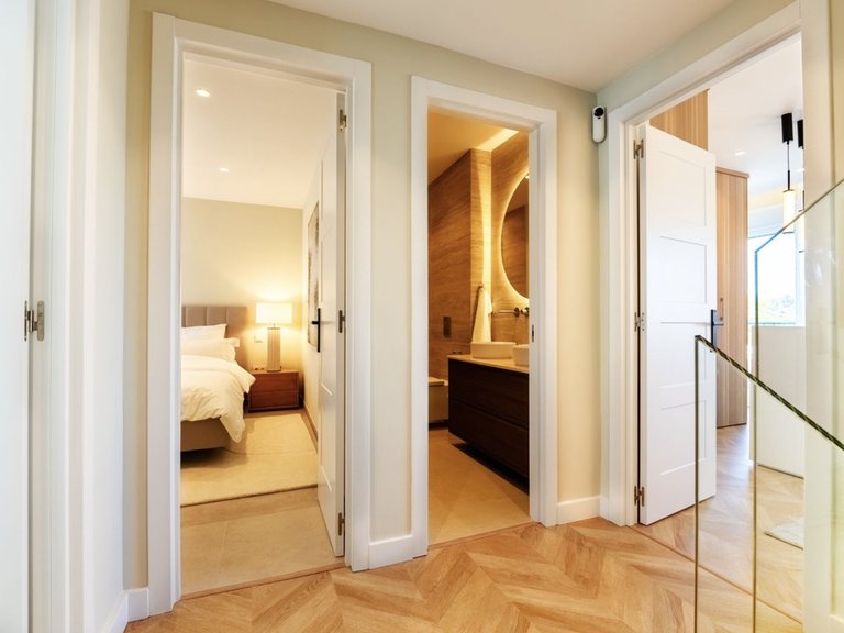 Villa for sale on Golden Mile, Marbella, Málaga 17