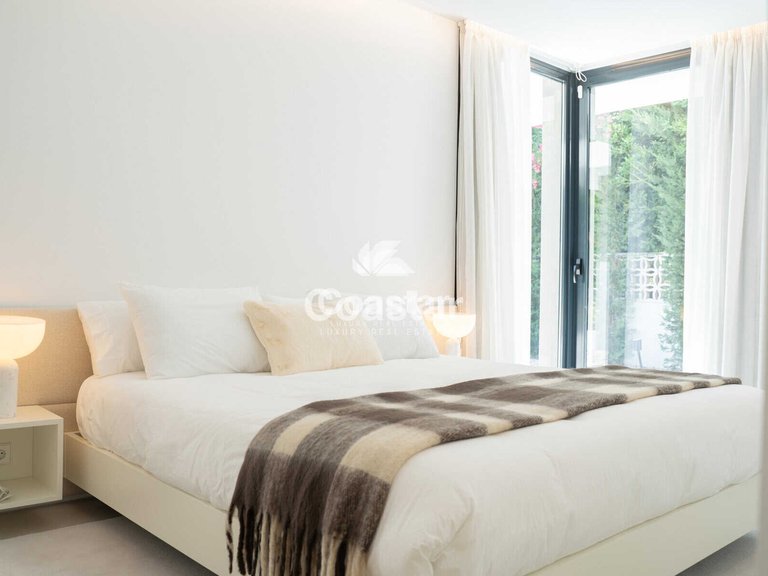 Villa for sale in Denia, Alicante 1