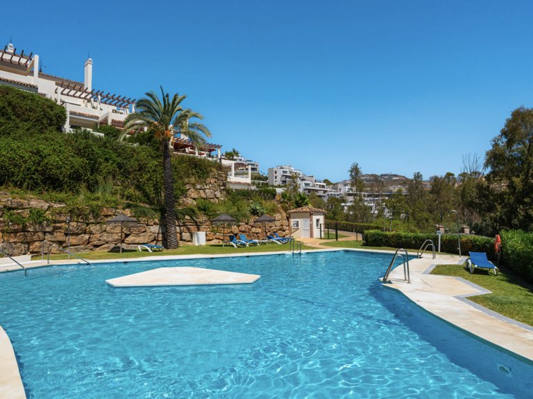 Apartment for sale in Nueva Andalucía, Marbella, Málaga 21