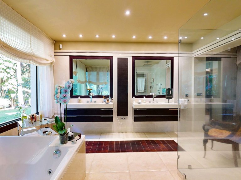 Villa for sale in Calahonda, Mijas Costa, Málaga 7