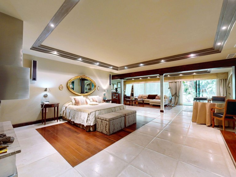 Villa for sale in Calahonda, Mijas Costa, Málaga 2