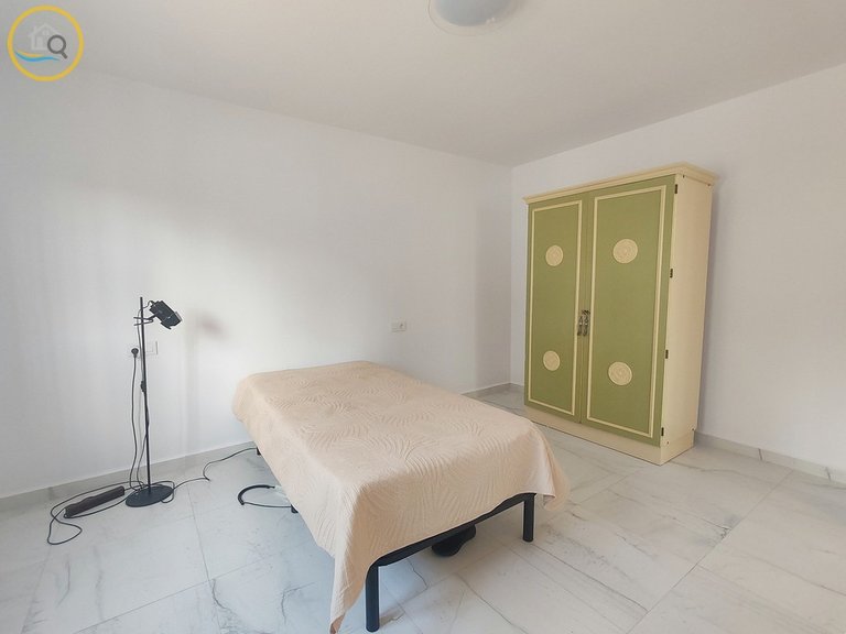 Villa for sale in Pilar de la Horadada, Alicante 9