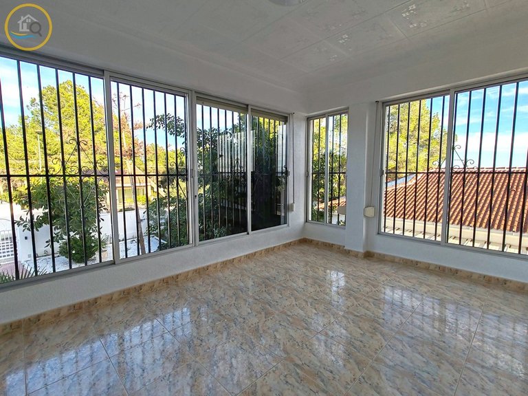 Villa for sale in Pilar de la Horadada, Alicante 13