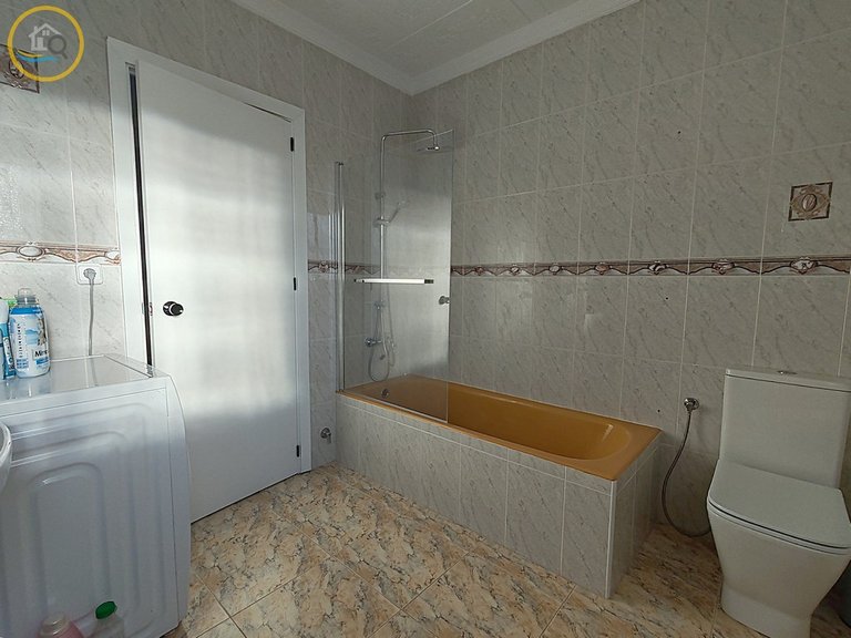 Villa for sale in Pilar de la Horadada, Alicante 18