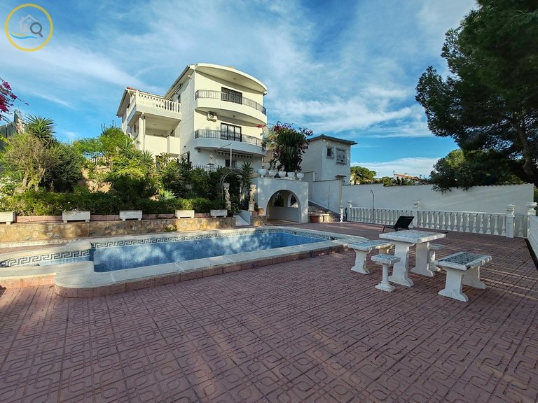 Villa for sale in Pilar de la Horadada, Alicante 23