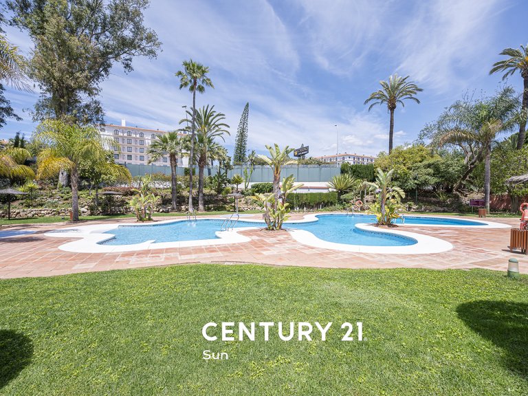 Apartment for sale in Puerto Banús, Málaga 1