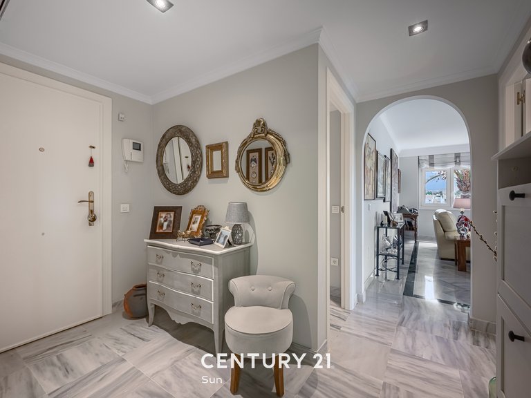 Apartment for sale in Puerto Banús, Nueva Andalucía, Marbella, Málaga 20