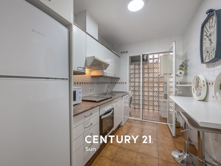 Apartment for sale in Puerto Banús, Málaga 18