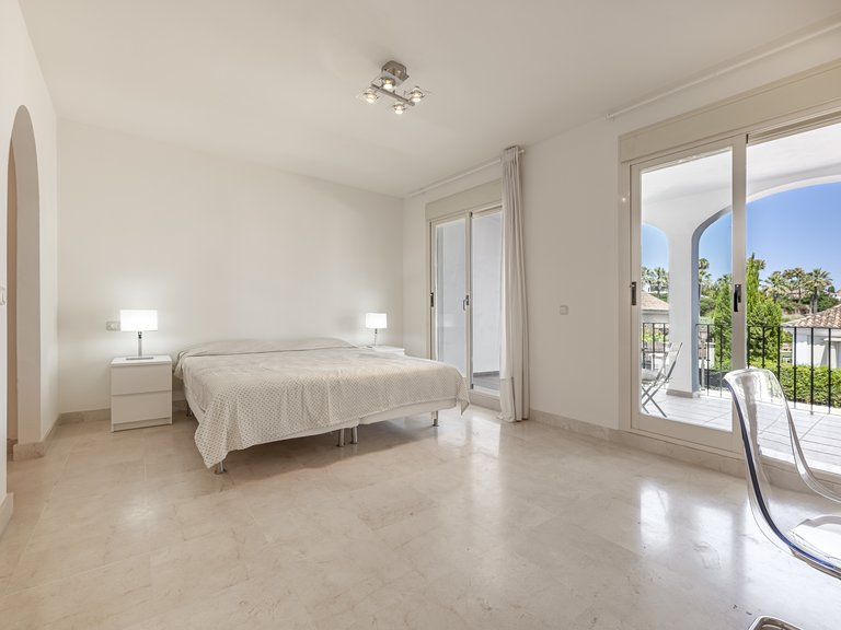 Town House for sale in Nueva Andalucía, Marbella, Málaga 10