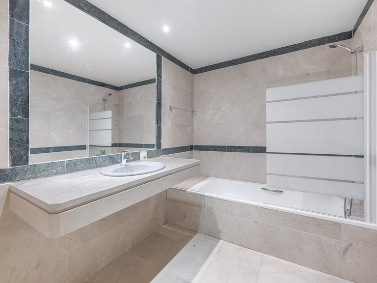 Town House for sale in Nueva Andalucía, Marbella, Málaga 13