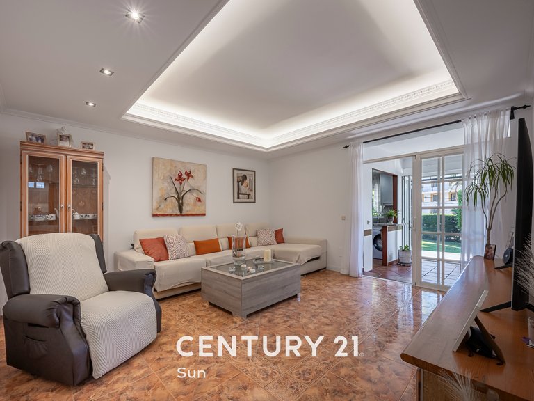 Apartment for sale in Nueva Andalucía, Marbella, Málaga 5