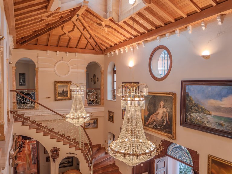 Villa for sale in Nueva Andalucía, Marbella, Málaga 10