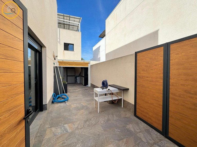 Villa for sale in Pilar de la Horadada, Alicante 12