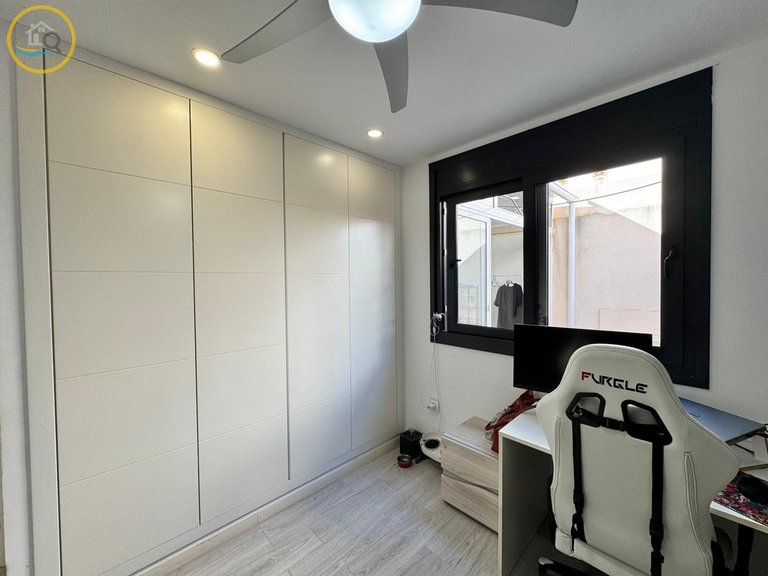 Villa for sale in Pilar de la Horadada, Alicante 19