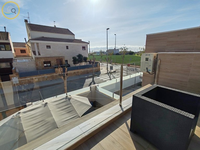 Villa for sale in Pilar de la Horadada, Alicante 9