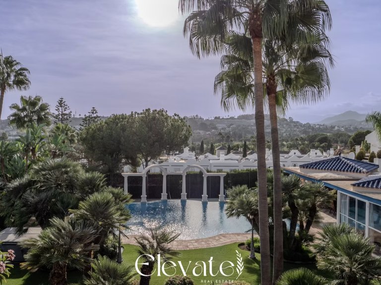 Villa for sale in Nueva Andalucía, Marbella, Málaga 22