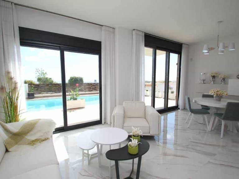 Villa for sale in San Miguel de Salinas, Alicante 24