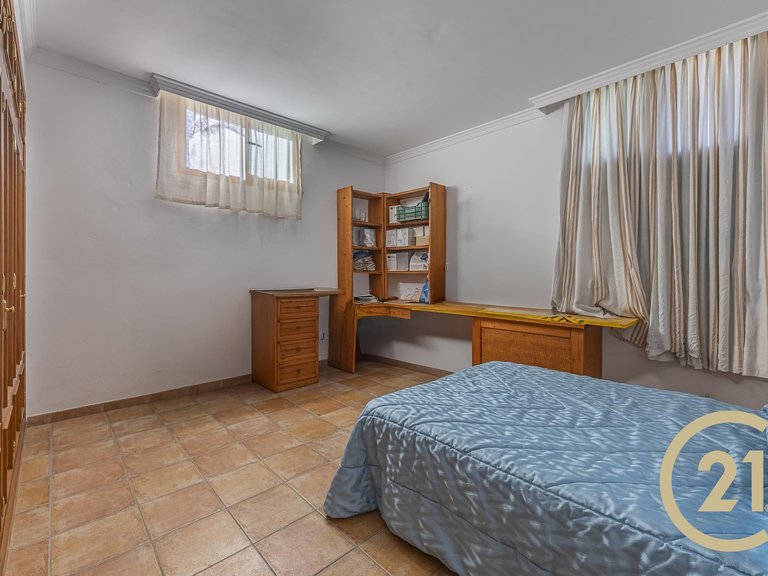 Villa for sale in Estepona, Málaga 10