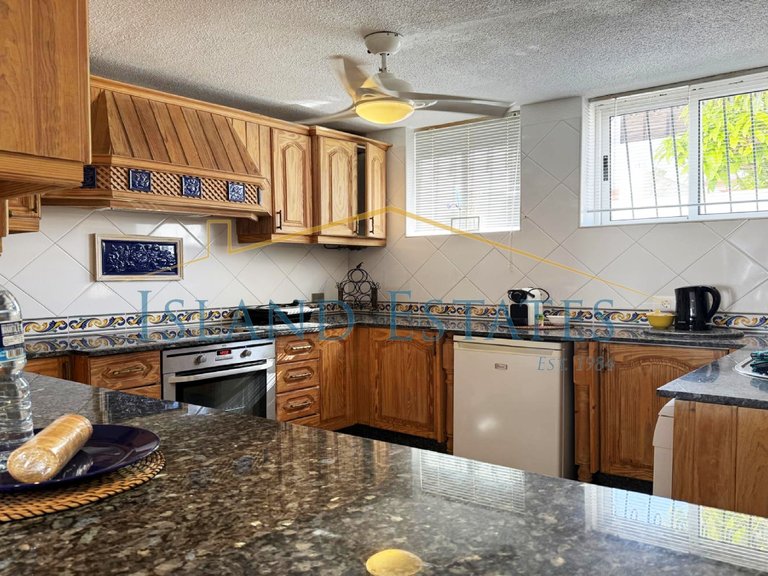 3 Bedroom Townhouse front line to the sea 6