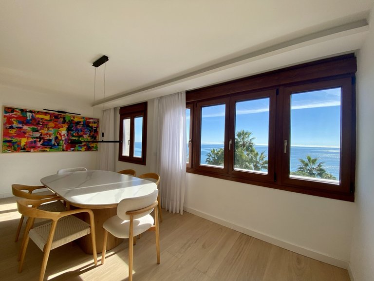 Welcome to a home where elegance meets the sea - Estepona old town 4